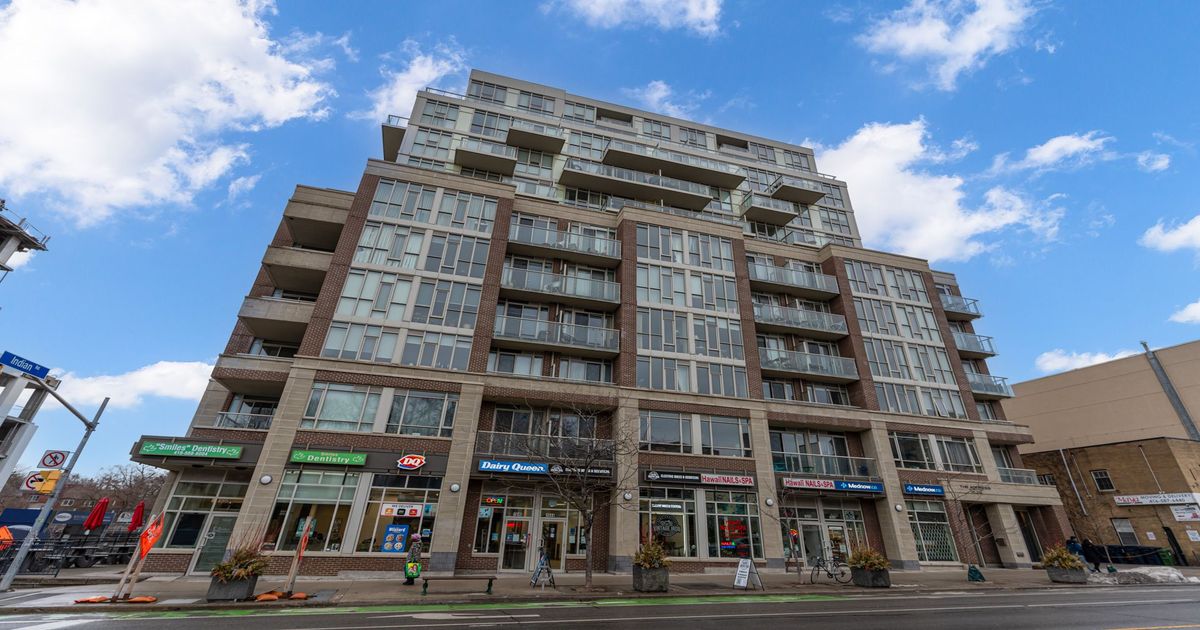 1638 Bloor Street W Toronto
