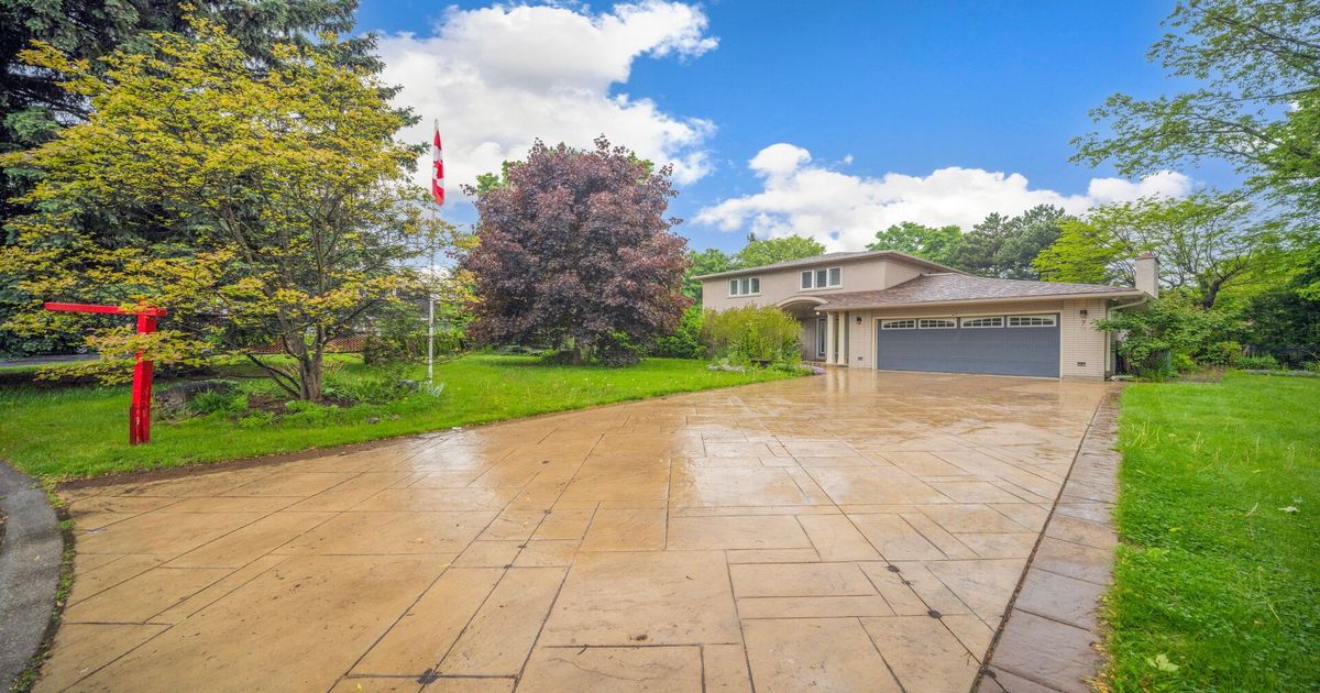 7 Heather Place Brampton