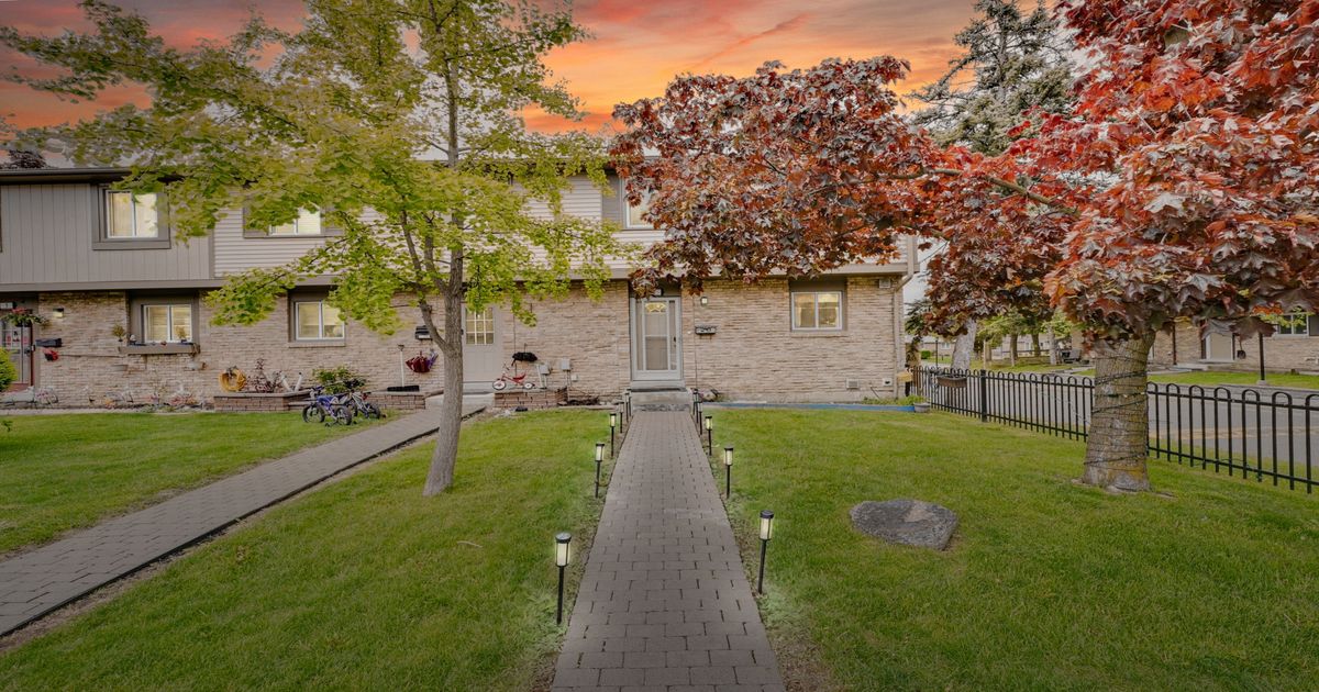 57 Hansen Road N Brampton