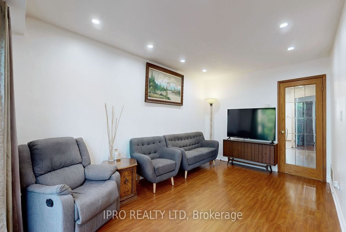 img-gallery