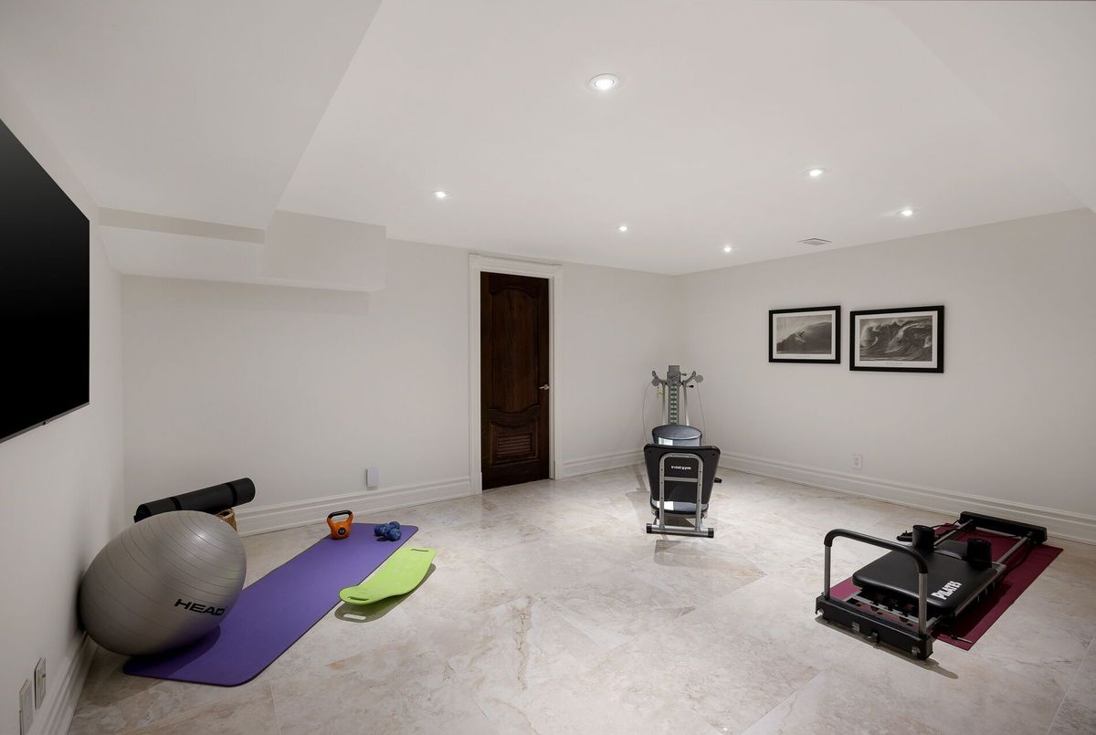 img-gallery