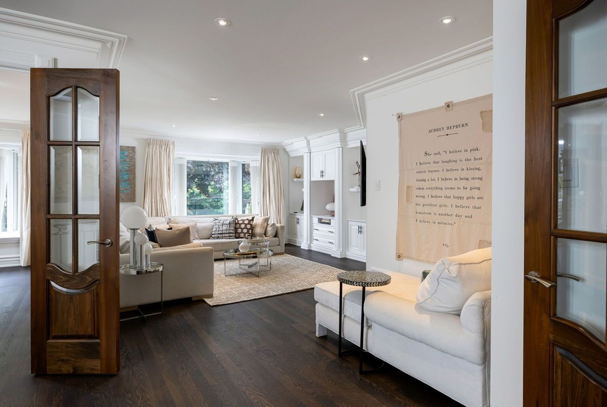 img-gallery