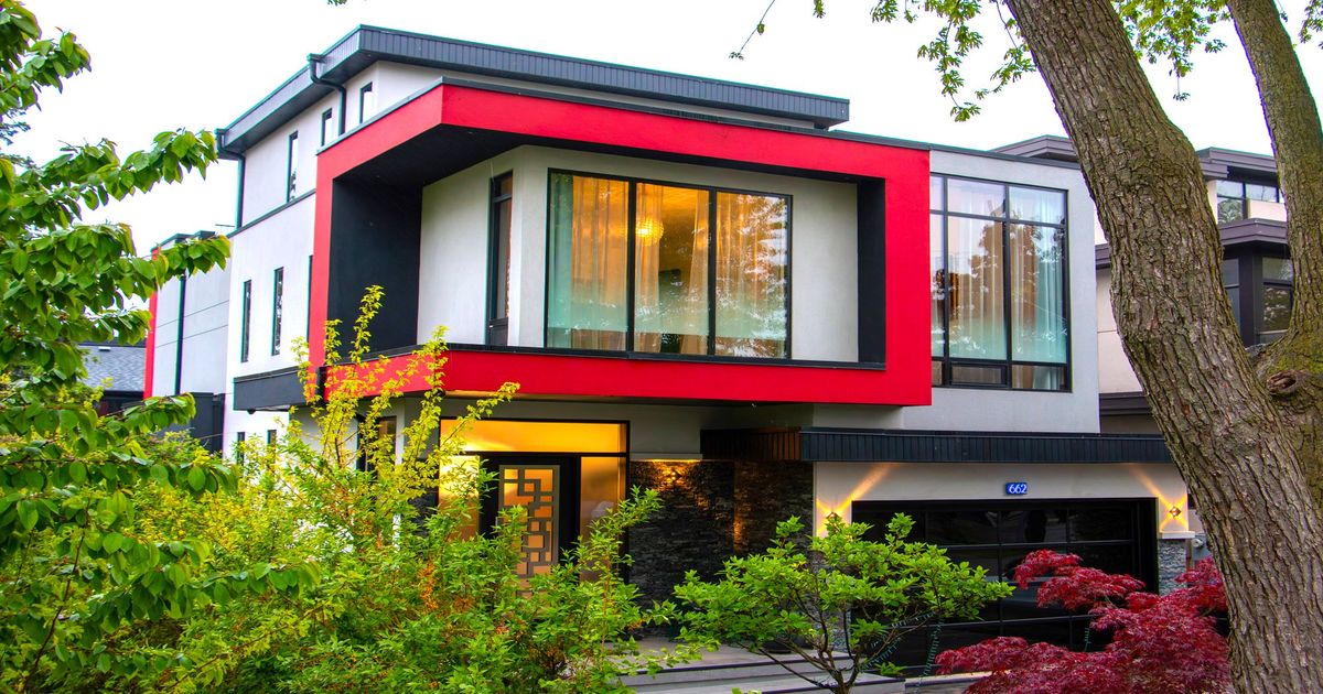 662 Byngmount Avenue Mississauga