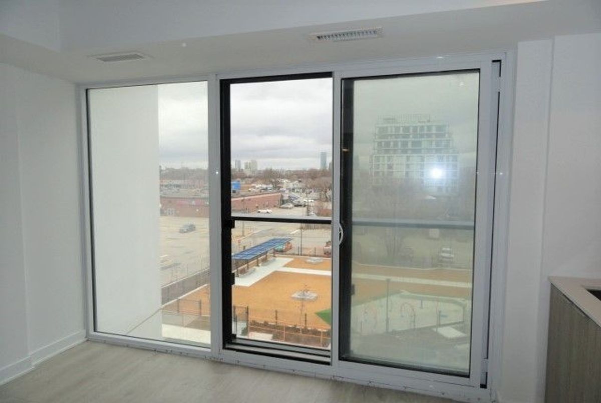 img-gallery