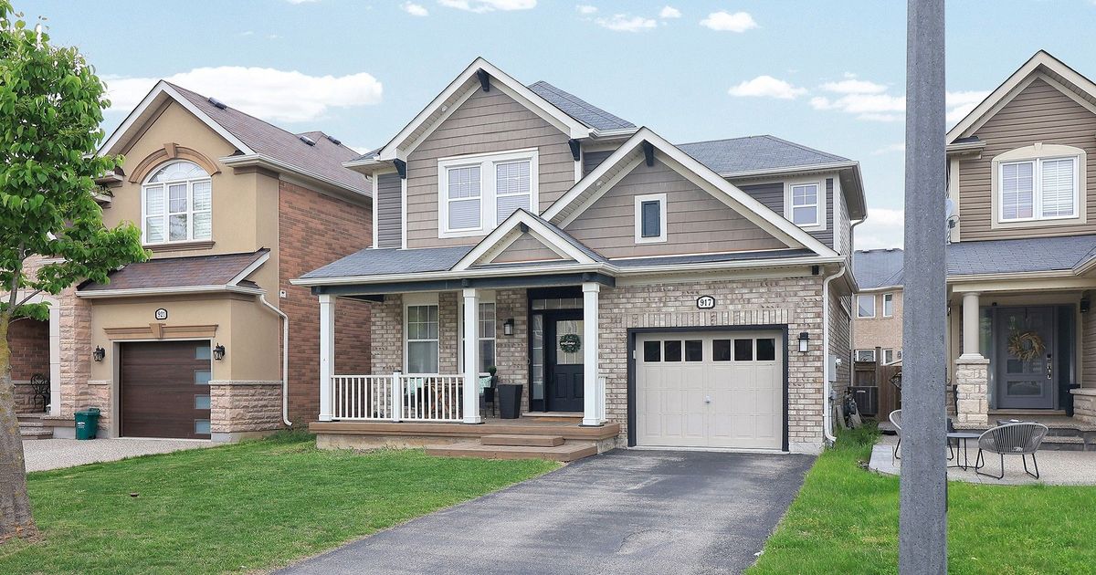917 MCTRACH Crescent Milton