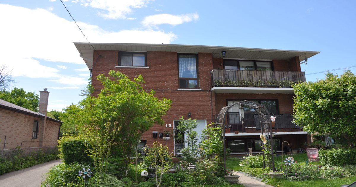 15 Muskoka Avenue Toronto