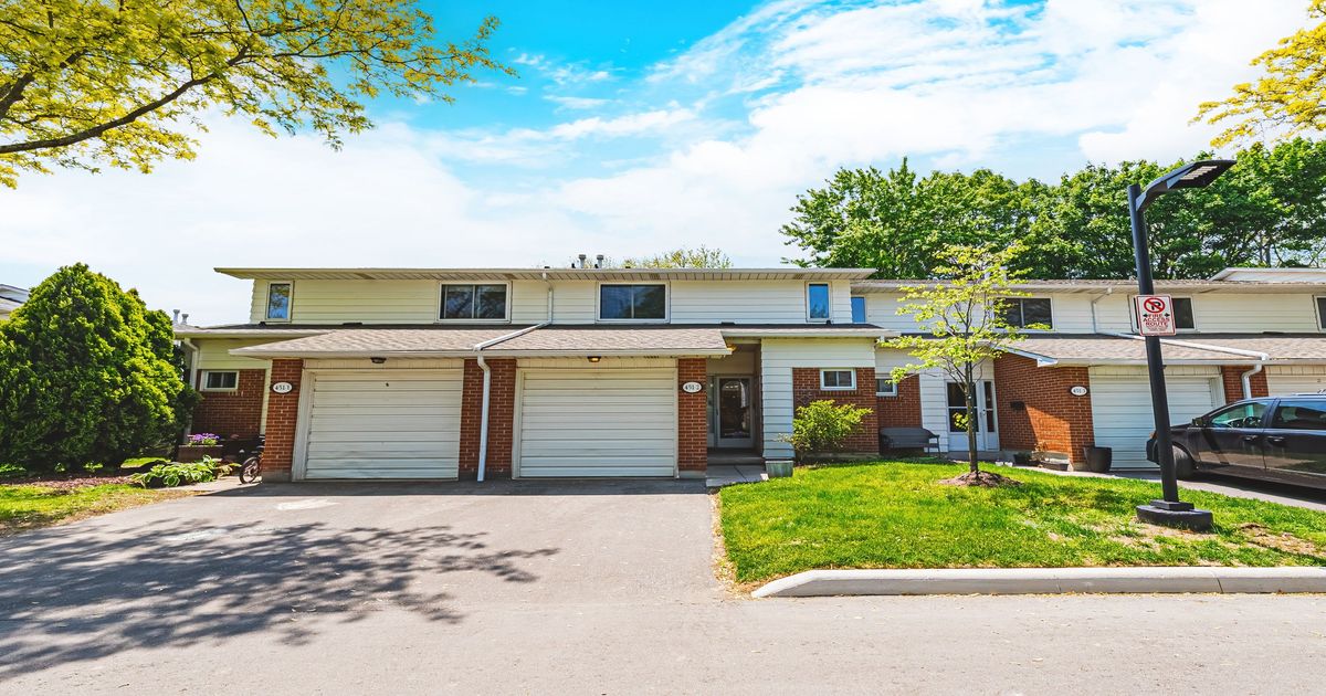 451 Woodview Road Burlington