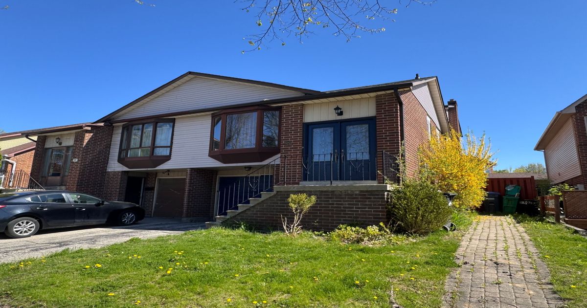 36 Mount Pleasant Drive Brampton