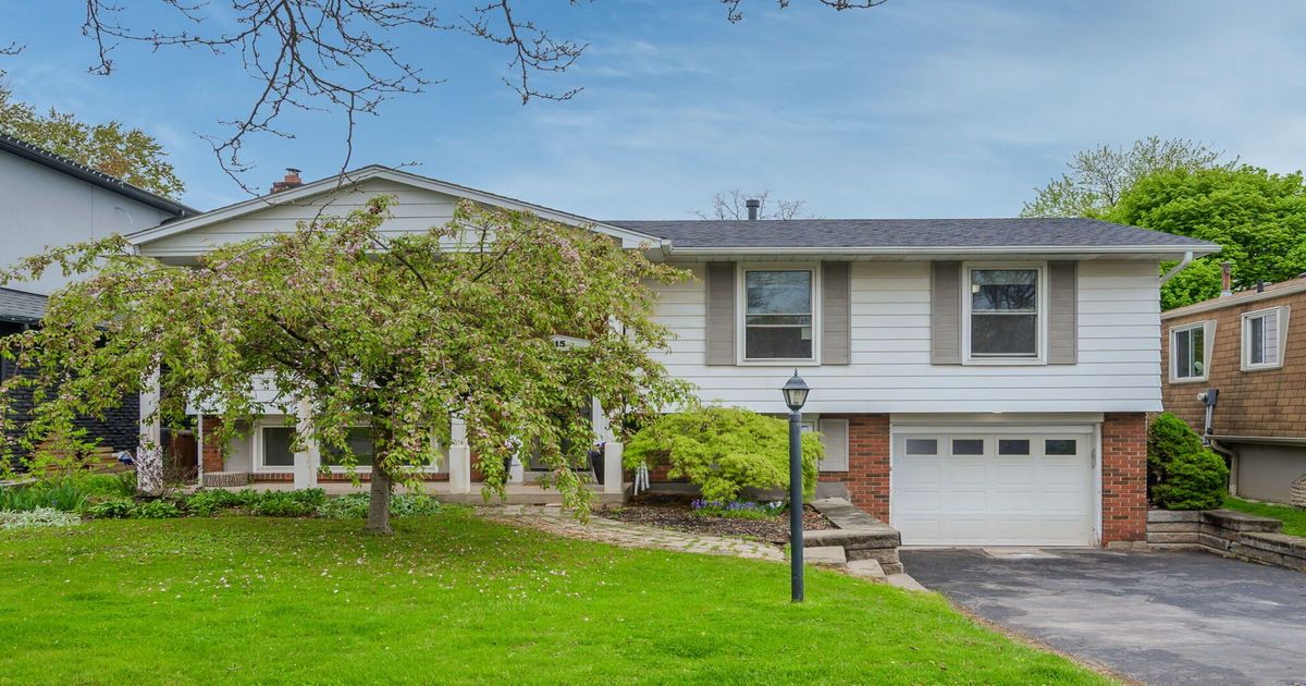615 Sheraton Road Burlington