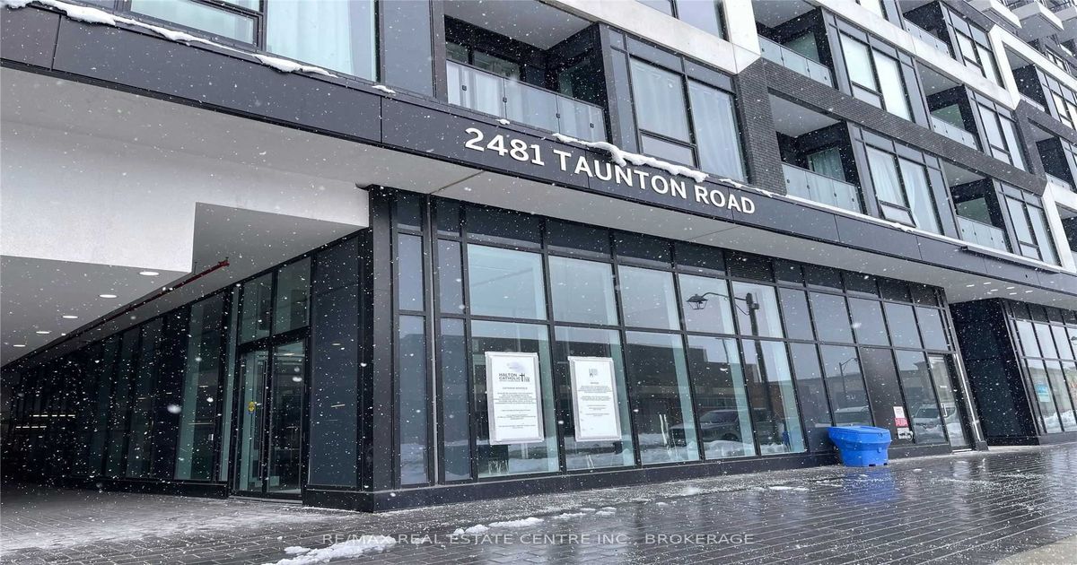 2481 Taunton Road Oakville