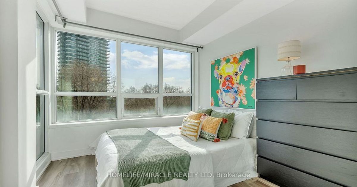 2220 Lake Shore Boulevard W Toronto