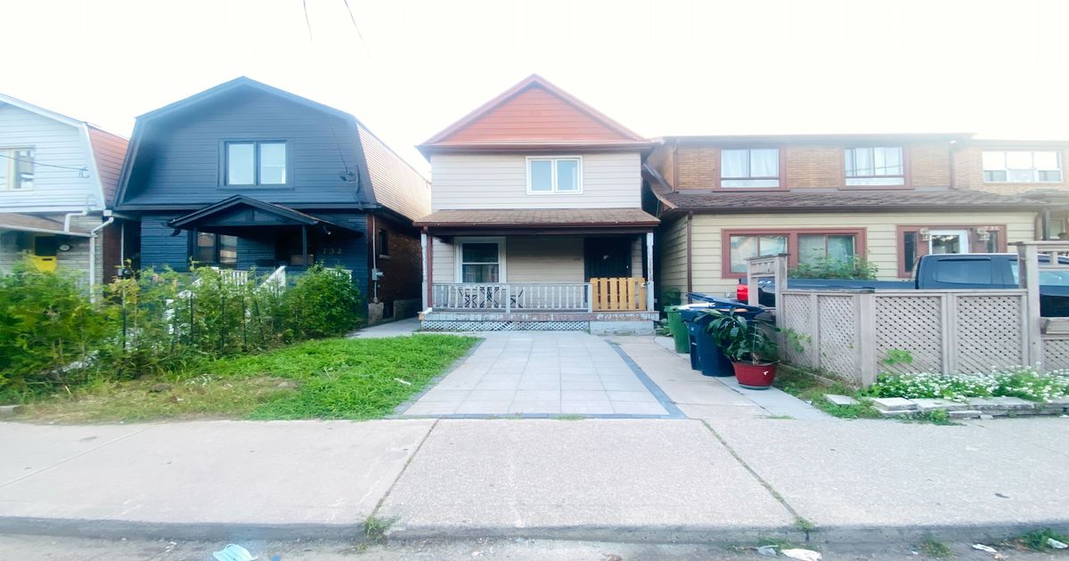 734 Willard Avenue Toronto