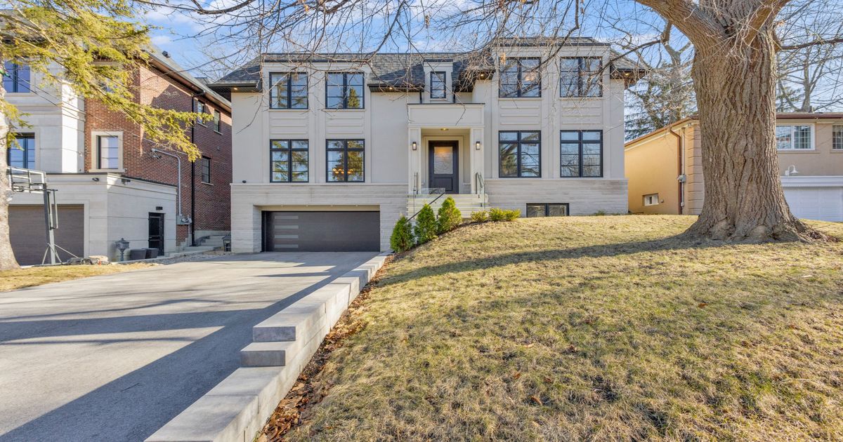 29 Leland Avenue Toronto