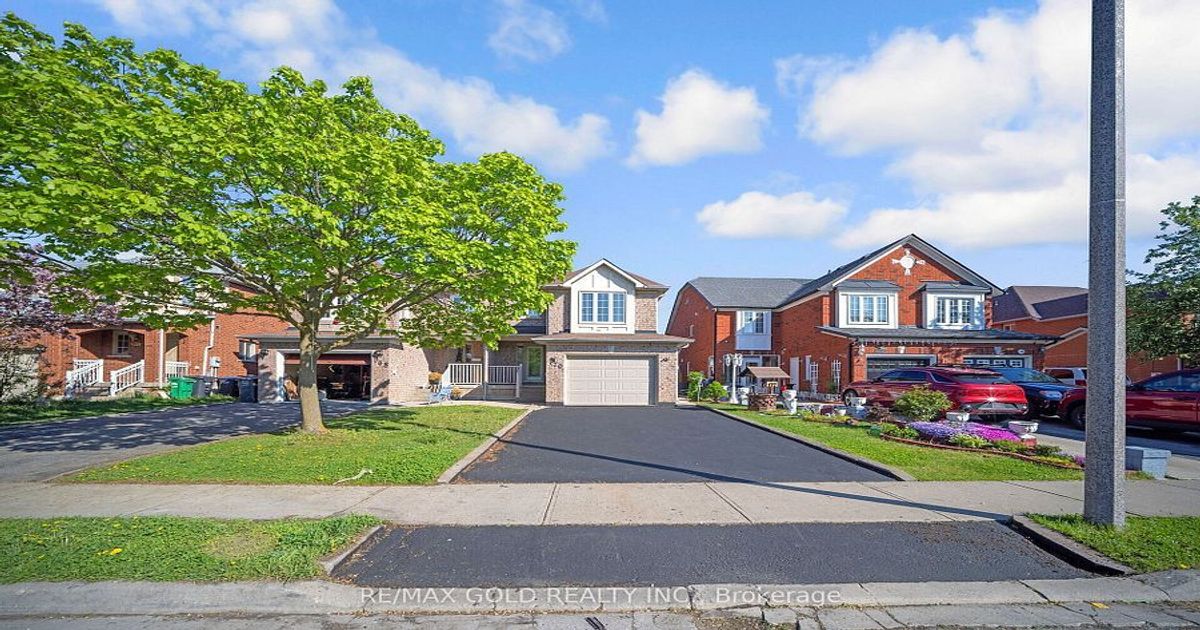 170 Desert Sand Drive Brampton