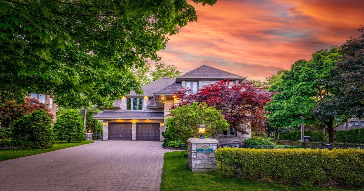 1390 Meadow Green Court Mississauga