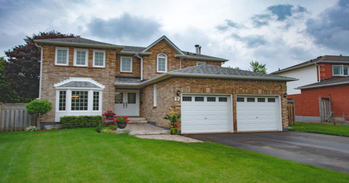 17 Ruddell Crescent Halton Hills