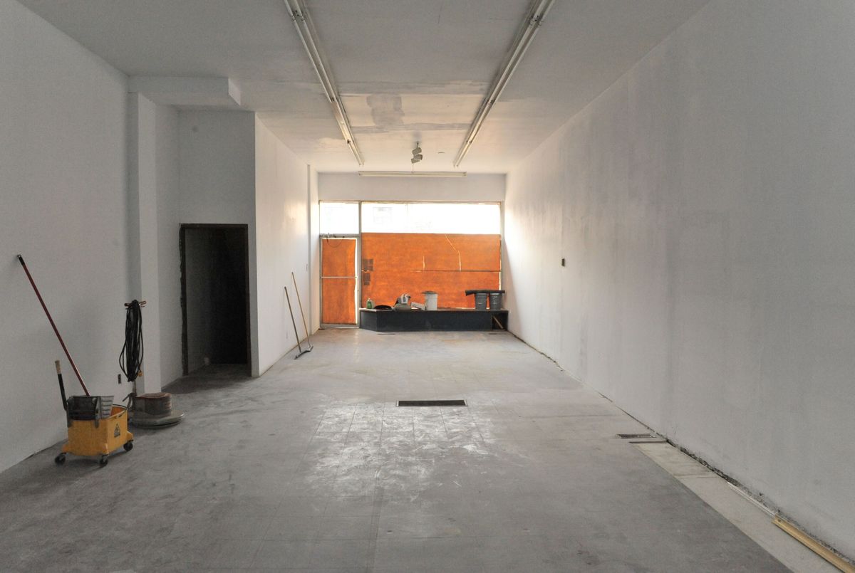 img-gallery
