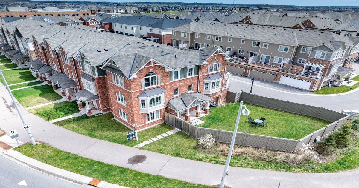 100 Whitlock Avenue Milton