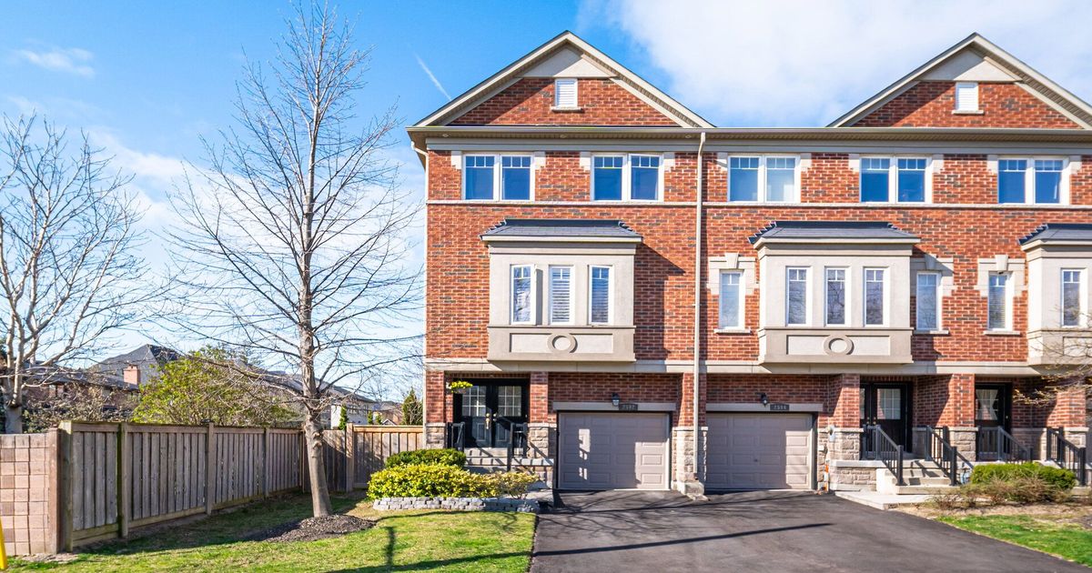 2592 Glengarry Road Mississauga