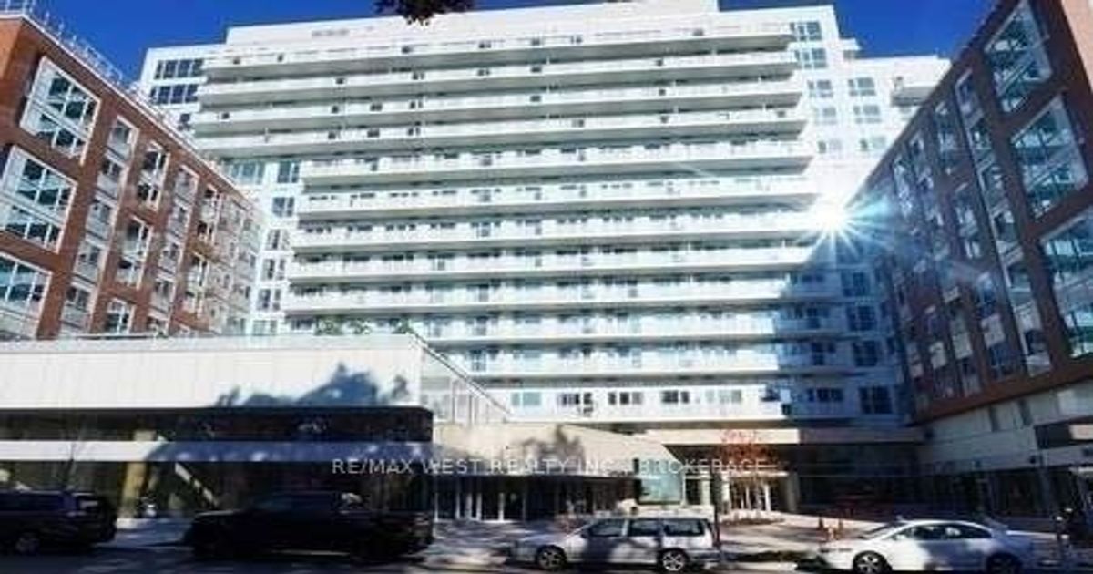1830 Bloor Street W Toronto