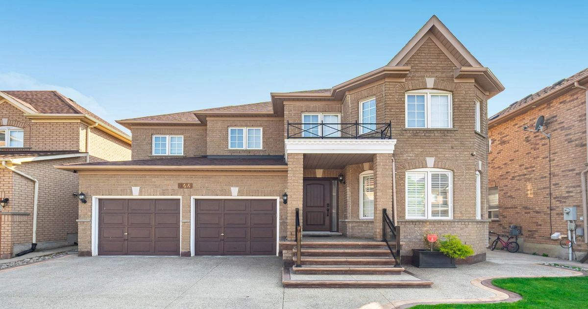 144 Barleyfield Road Brampton