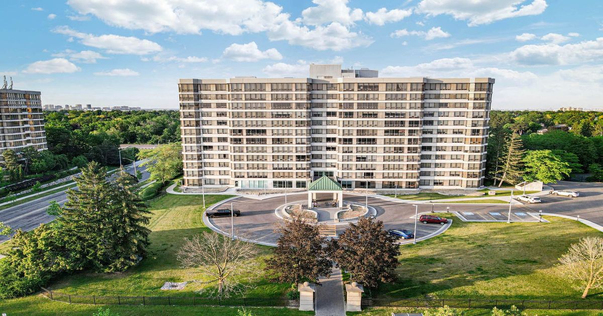 320 Mill Street S Brampton