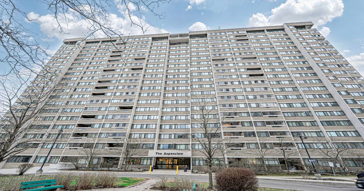 50 Elm Drive SE Mississauga