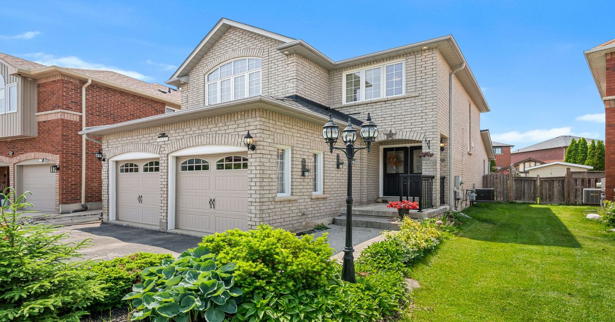 45 Terrastone Court Caledon