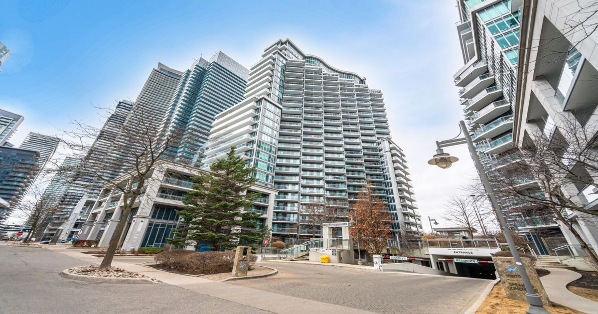 2121 Lake Shore Boulevard Toronto