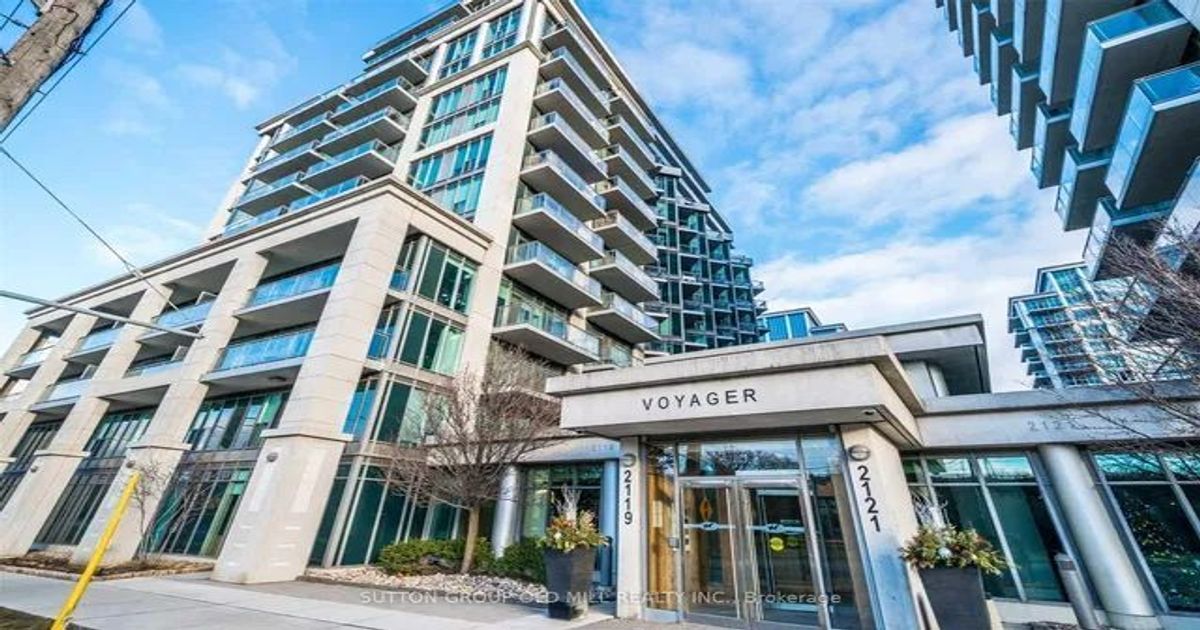 2119 Lakeshore Boulevard W Toronto