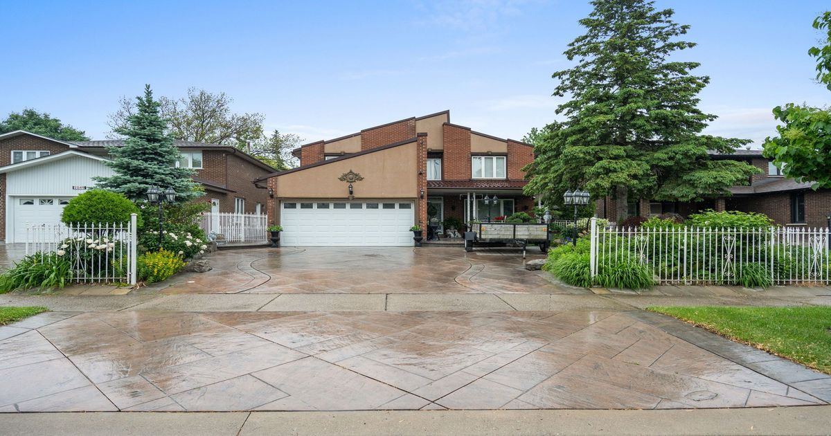 2545 Pollard Drive Mississauga