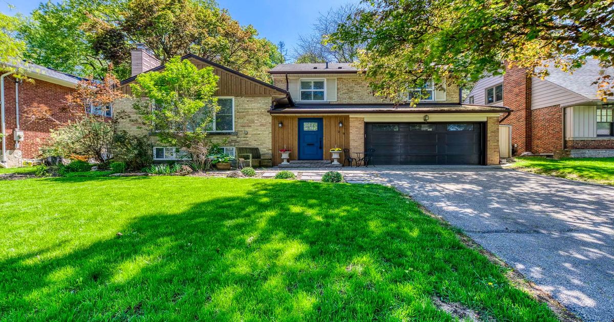 29 Pinehurst Crescent Toronto