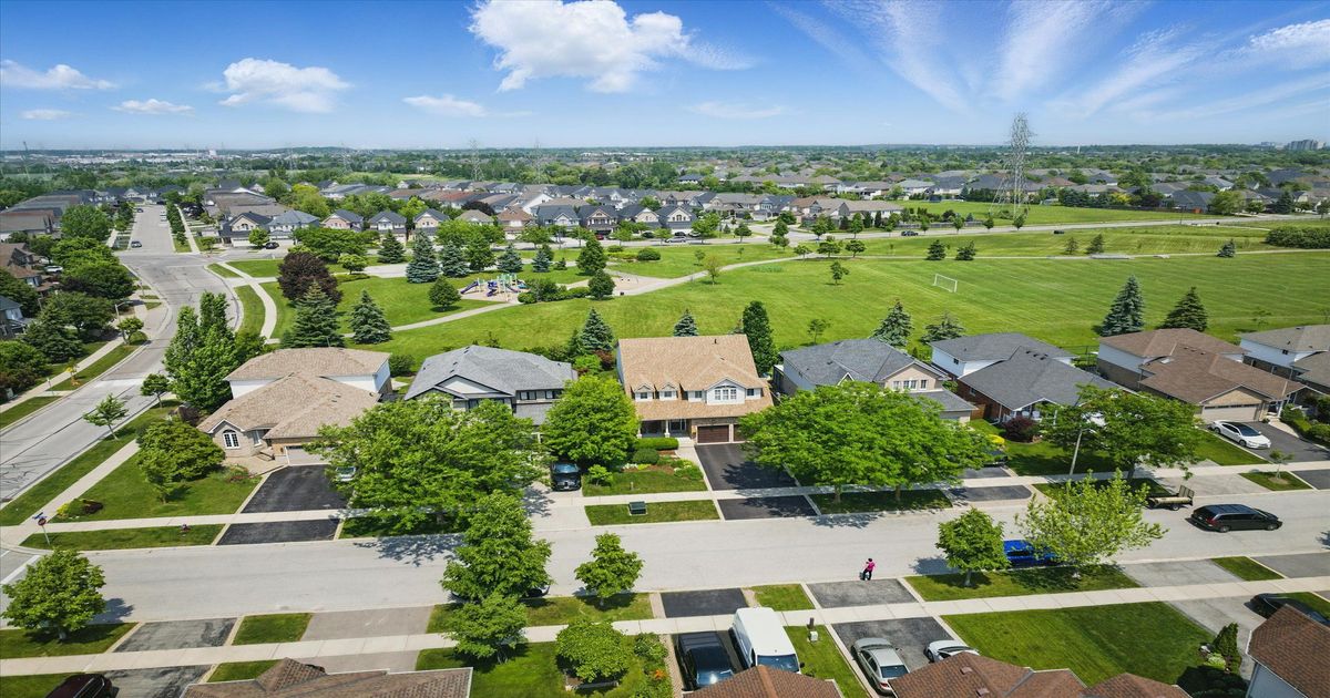 2939 Darien Road Burlington