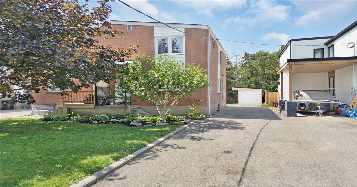 46 Van Stassen Boulevard Toronto