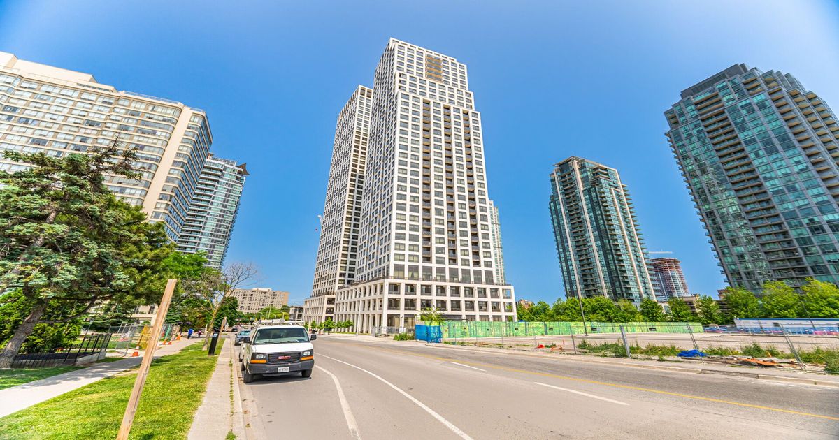 36 Elm Drive W Mississauga