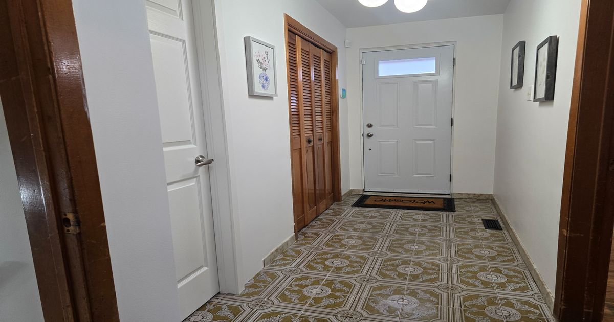 118 Shoreham Drive Toronto