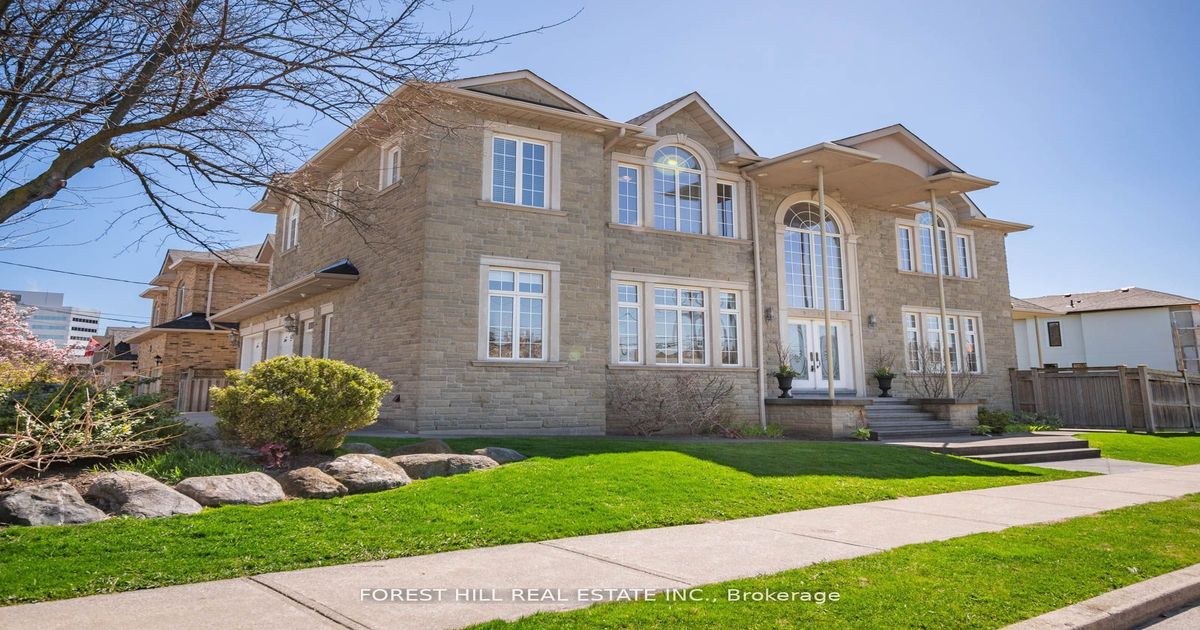 18 Highland Hill Toronto