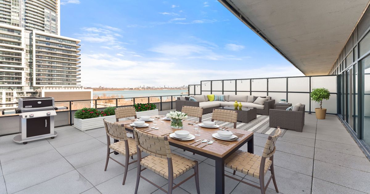 20 Shore Breeze Drive Toronto