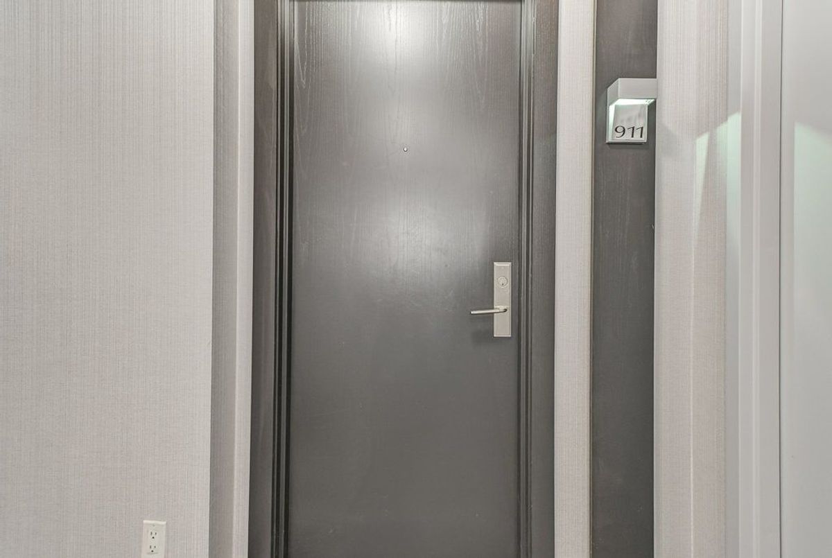 img-gallery