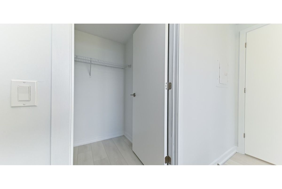 img-gallery