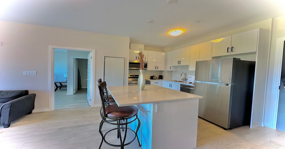 3265 Carding Mill Trail Oakville