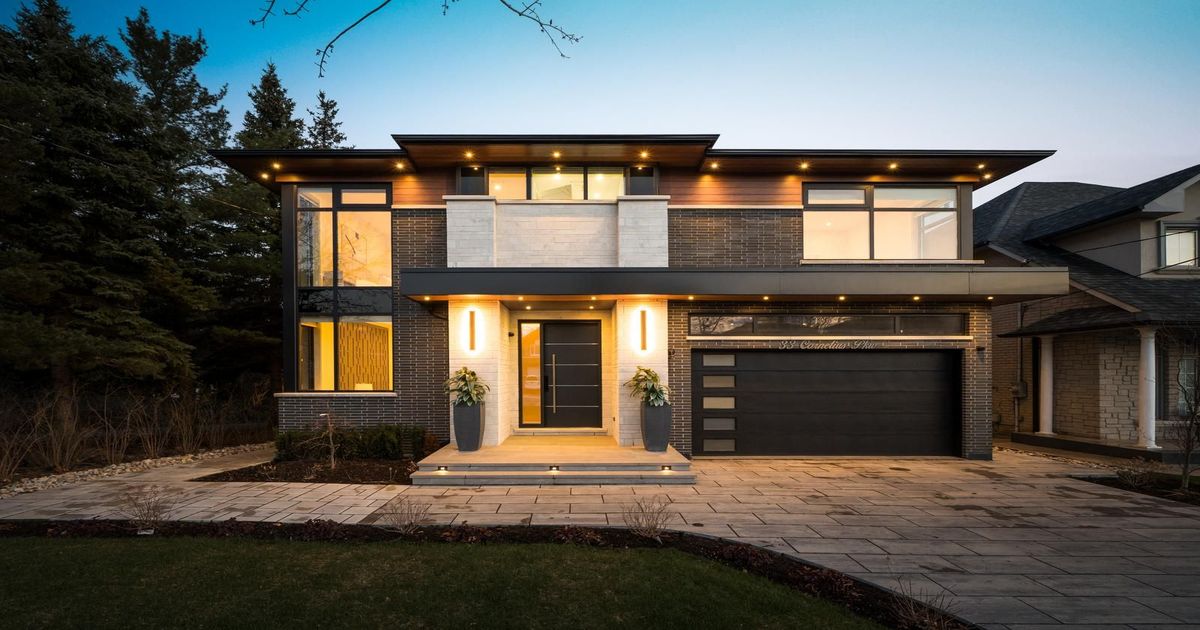 33 Cornelius Parkway Toronto