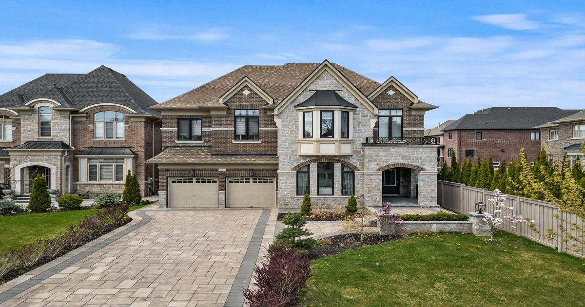 51 Classic Drive Brampton