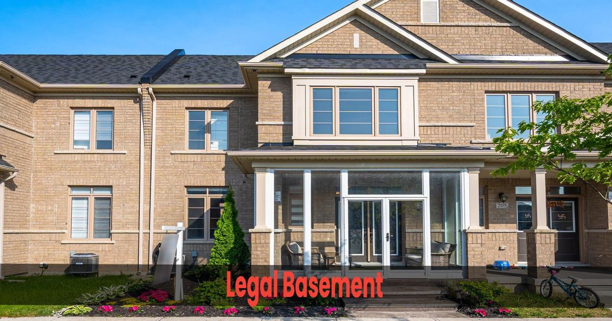207 Clockwork Drive Brampton