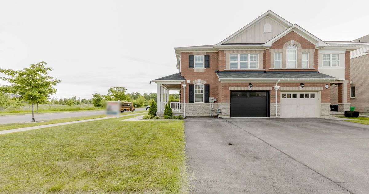 12 Victoriaville Road Brampton