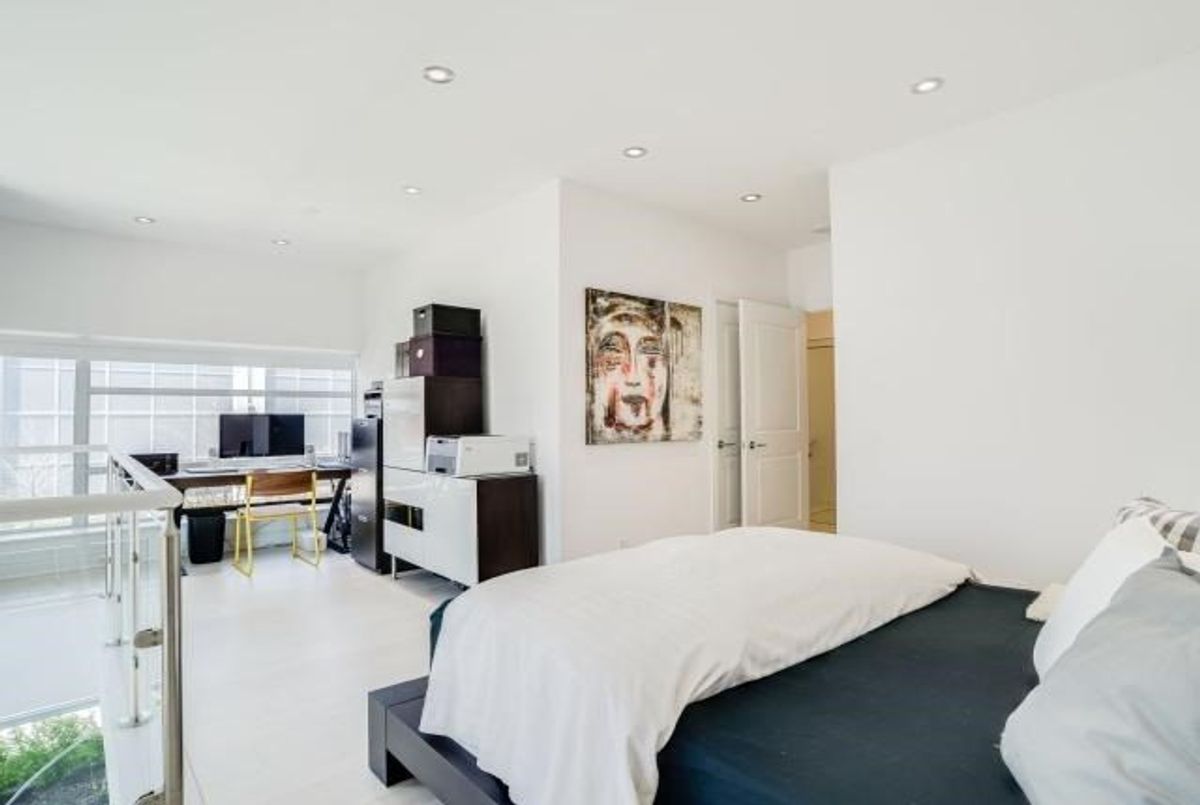 img-gallery