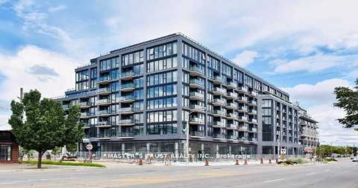 7 Smith Crescent Toronto
