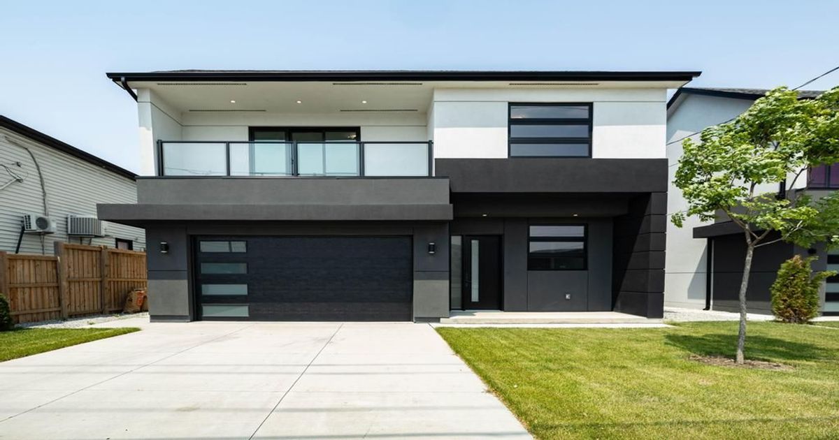 16 Walsh Avenue Toronto