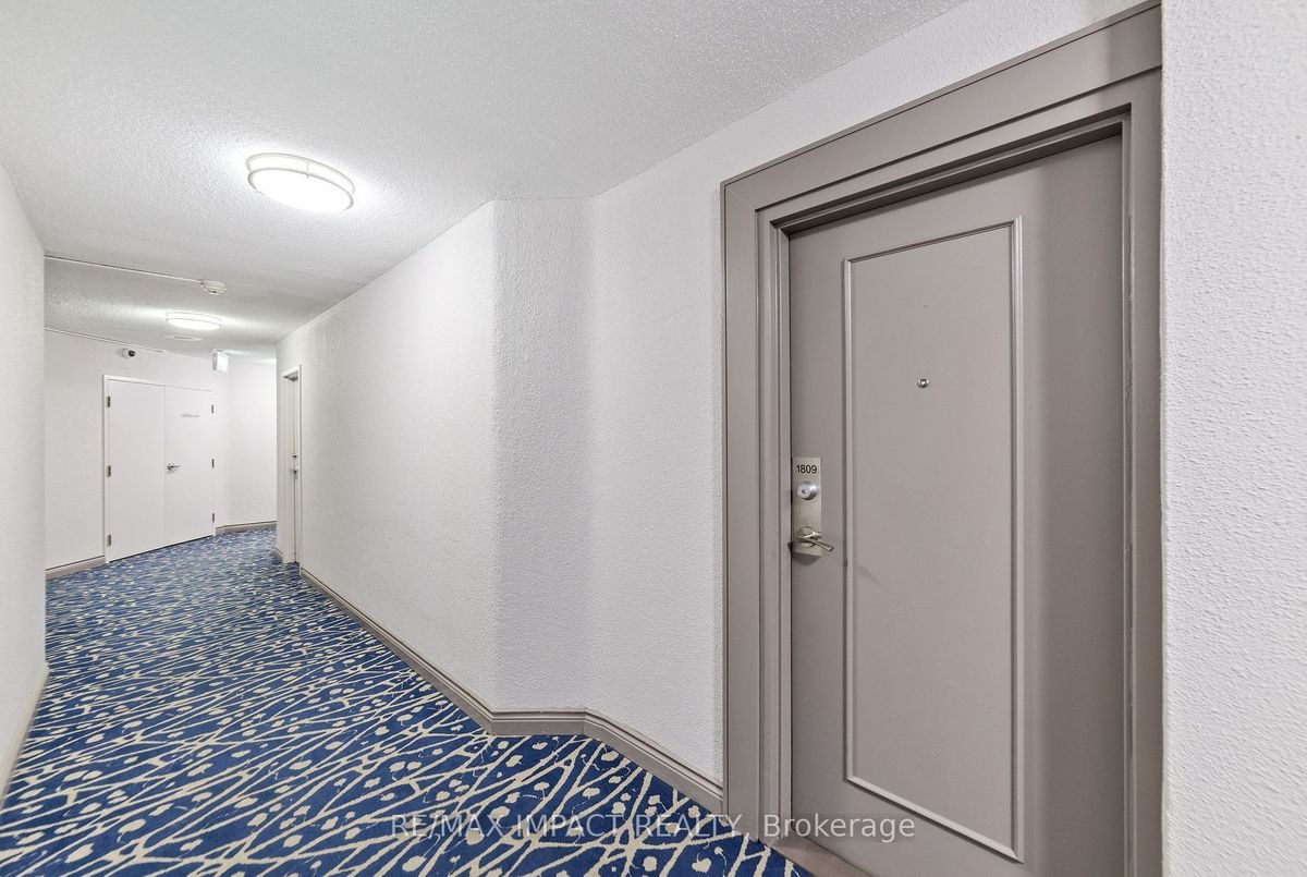 img-gallery