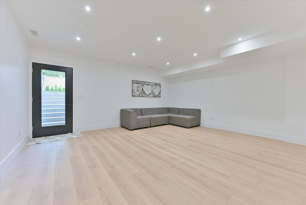 img-gallery